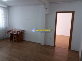 apartament-cu-2-camere-si-living-de-vanzare-in-bloc-nou-in-centru-3