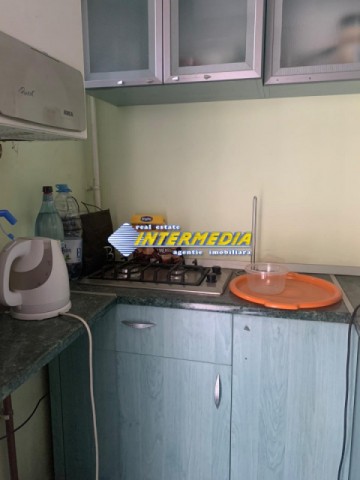 spatiu-comercial-de-vanzare-pretabil-cabinet-medical-birouri-5