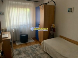 apartament-cu-4-camere-decomandat-finisat-cetate-closca-16