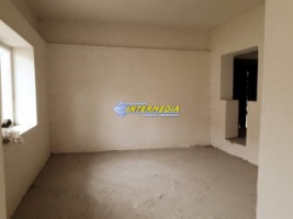casa-semifinisata-de-vanzare-in-vintu-de-jos-11