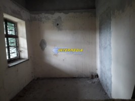 casa-semifinisata-de-vanzare-in-vintu-de-jos-12