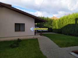 casa-de-vanzare-in-cartierul-cetate-mobilata-1