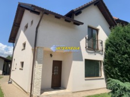 casa-de-vanzare-in-cartierul-cetate-mobilata-5