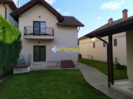 casa-de-vanzare-in-cartierul-cetate-mobilata-2