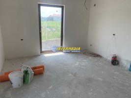 casa-noua-de-vanzare-in-alba-iulia-pe-un-singur-nivel-finisata-la-cheie-10