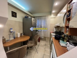 apartament-cu-2-camere-de-vanzare-mobilat-si-utilat-in-cetate-zona-bulevard-1