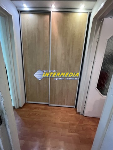apartament-cu-2-camere-de-vanzare-mobilat-si-utilat-in-cetate-zona-bulevard-10