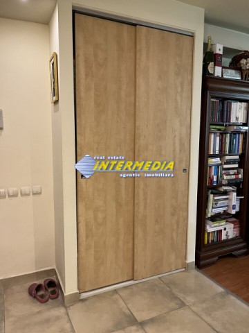 apartament-cu-2-camere-de-vanzare-mobilat-si-utilat-in-cetate-zona-bulevard-15