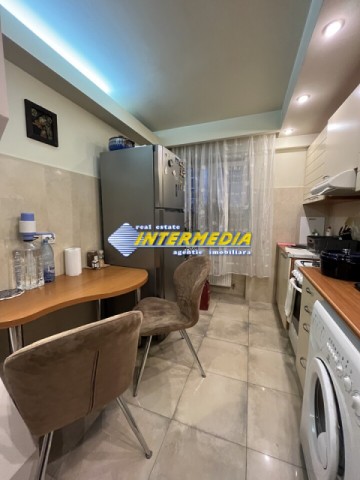 apartament-cu-2-camere-de-vanzare-mobilat-si-utilat-in-cetate-zona-bulevard-21