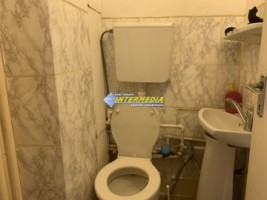3-camere-decomandat-in-cetate-zona-parc-etaj-intermediar-4