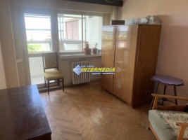 3-camere-decomandat-in-cetate-zona-parc-etaj-intermediar-11