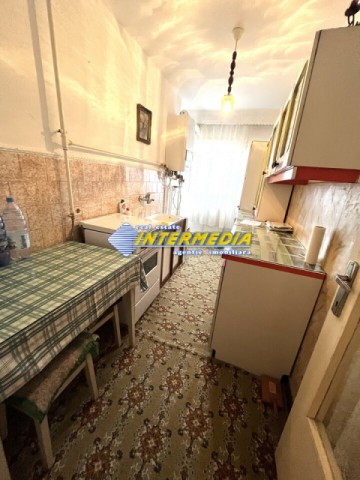 apartament-2-camere-de-vanzare-decomandat-cetate-in-alba-iulia-9