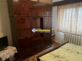 apartament-3-camere-decomandat-de-vanzare-cetate-zona-stadion-5
