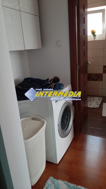 apartament-3-camere-decomandat-de-vanzare-centru-etaj-2-finisat-si-mobilat-7