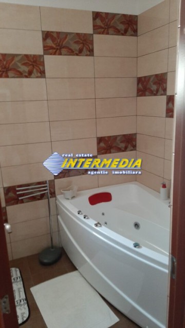 apartament-3-camere-decomandat-de-vanzare-centru-etaj-2-finisat-si-mobilat-5