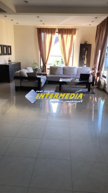 vila-casa-de-vanzare-alba-iulia-dpe-cu-1650-mp-teren-20