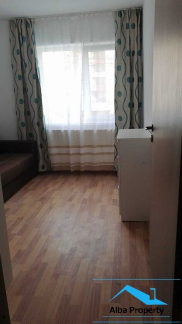 apartament-2-camere-mobilat-si-utilat-zona-cetate-et1-2