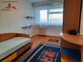 oferta-apartament-3-camere-70-mp-de-inchiriat-alba-iulia-cetate-m-uri-5