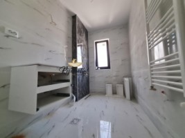 apartament-de-vanzare-in-iasi-1-camera-decomandat-lunca-cetatuii-33-mp-baie-cu-geam-bucatarie-inchisa-boxa-inclusa-comision-0-7