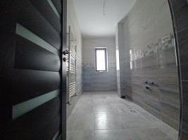 apartament-de-vanzare-in-iasi-1-camera-decomandat-lunca-cetatuii-33-mp-baie-cu-geam-bucatarie-inchisa-boxa-inclusa-comision-0-5