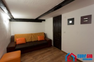 apartament-la-casa-cu-3-camere-in-sibiu-centrul-istoric-2