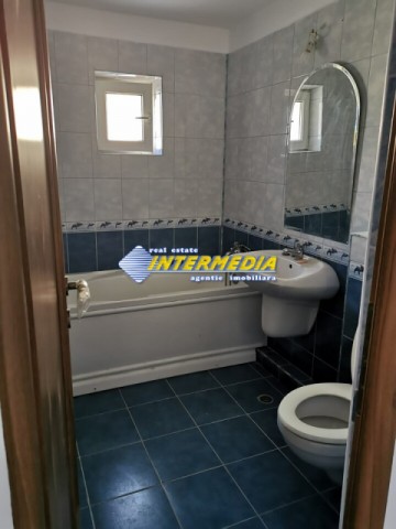 apartament-2-camere-renovat-decomandat-renovat-etaj-2-tolstoi-6