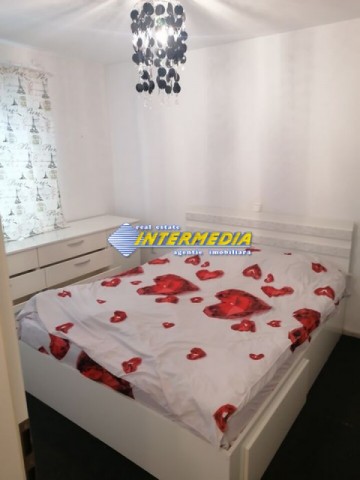 apartament-2-camere-cu-gradina-si-curte-zona-cetate-ultracentral-3