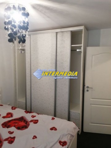 apartament-2-camere-cu-gradina-si-curte-zona-cetate-ultracentral-2