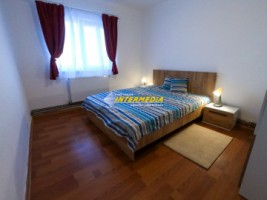 de-vanzare-apartament-cu-2-camere-decomandat-finisat-complet-in-zona-ampoi-2-2