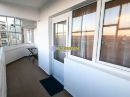 de-vanzare-apartament-cu-2-camere-decomandat-finisat-complet-in-zona-ampoi-2-6