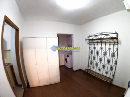 de-vanzare-apartament-cu-2-camere-decomandat-finisat-complet-in-zona-ampoi-2-7