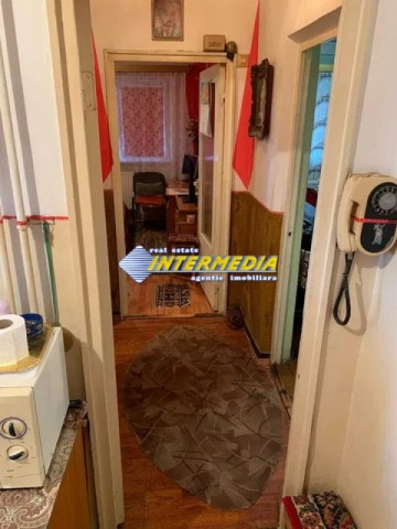 apartament-2-camere-decomandat-de-vanzare-in-alba-iulia-zona-closca-bloc-izolat-etaj-intermediar-8