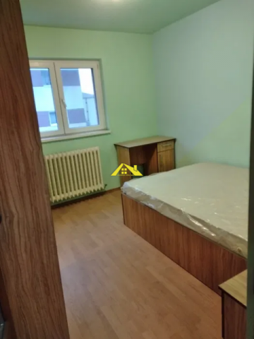apartament-cu-3-camere-cetate-3