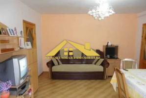 apartament-cu-3-camere-de-vanzare-cetate-1