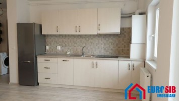 apartament-cu-2-camere-semidecomandat-comision-0