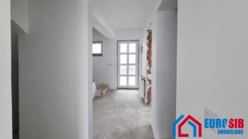 casa-finalizata-tip-duplex-de-vanzare-in-cartier-bavaria-sibiu-6