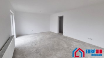 casa-finalizata-tip-duplex-de-vanzare-in-cartier-bavaria-sibiu-7