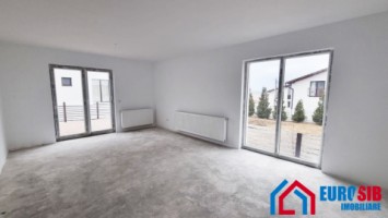 casa-finalizata-tip-duplex-de-vanzare-in-cartier-bavaria-sibiu-10