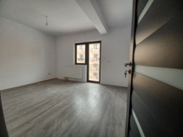 apartament-1-camera-de-vanzare-in-iasi-lunca-cetatuii-boxa-si-loc-de-parcare-in-pret