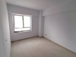 apartament-2-camere-de-vanzare-in-iasi-decomandat-baie-cu-geam