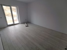 apartament-2-camere-de-vanzare-in-iasi-decomandat-baie-cu-geam-bloc-cu-lift-8