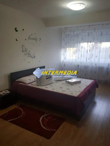 apartament-2-camere-decomandat-finisat-de-vanzare-zona-cetate-3