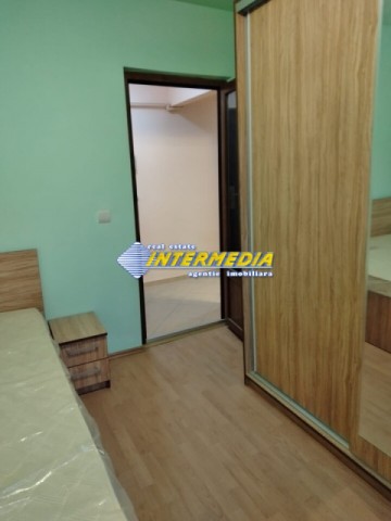 apartament-3-camere-decomandat-de-vanzare-cetate-etaj-3-4