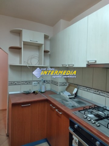 apartament-3-camere-decomandat-de-vanzare-cetate-etaj-3-11