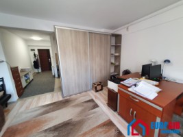 apartament-cu-1-camera-in-sibiu-pretabil-pentru-spatiu-birou