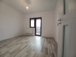 apartament-cu-gradina-proprie-2-camere-decomandat-lunca-cetatuii-1