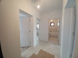 apartament-3-camere-cu-gradina-proprie-baie-cu-geam-lunca-cetatuii-iasi-2