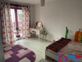 casa-cu-5-camere-2-bai-singur-in-curte-comision-0-2