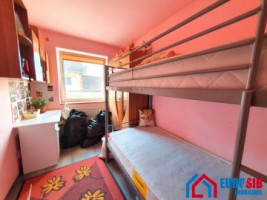 apartament-cu-3-camere-la-mansarda-in-sibiu-zona-vasile-aaron-3