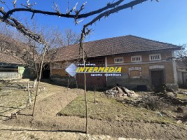 casa-frumoasa-cu-3-camere-de-vanzare-la-15-min-de-alba-iulia-cu-teren-de-1300-mp-44